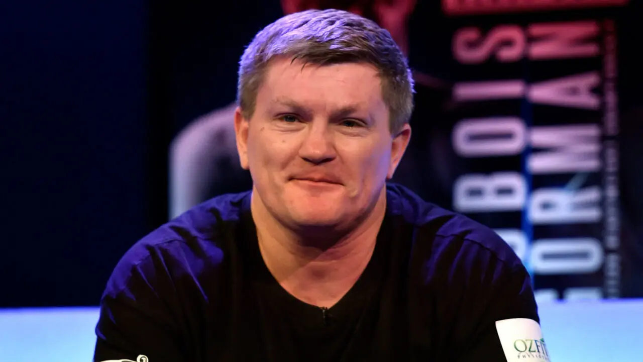 Ricky Hatton clarifies comments on Anthony Joshua