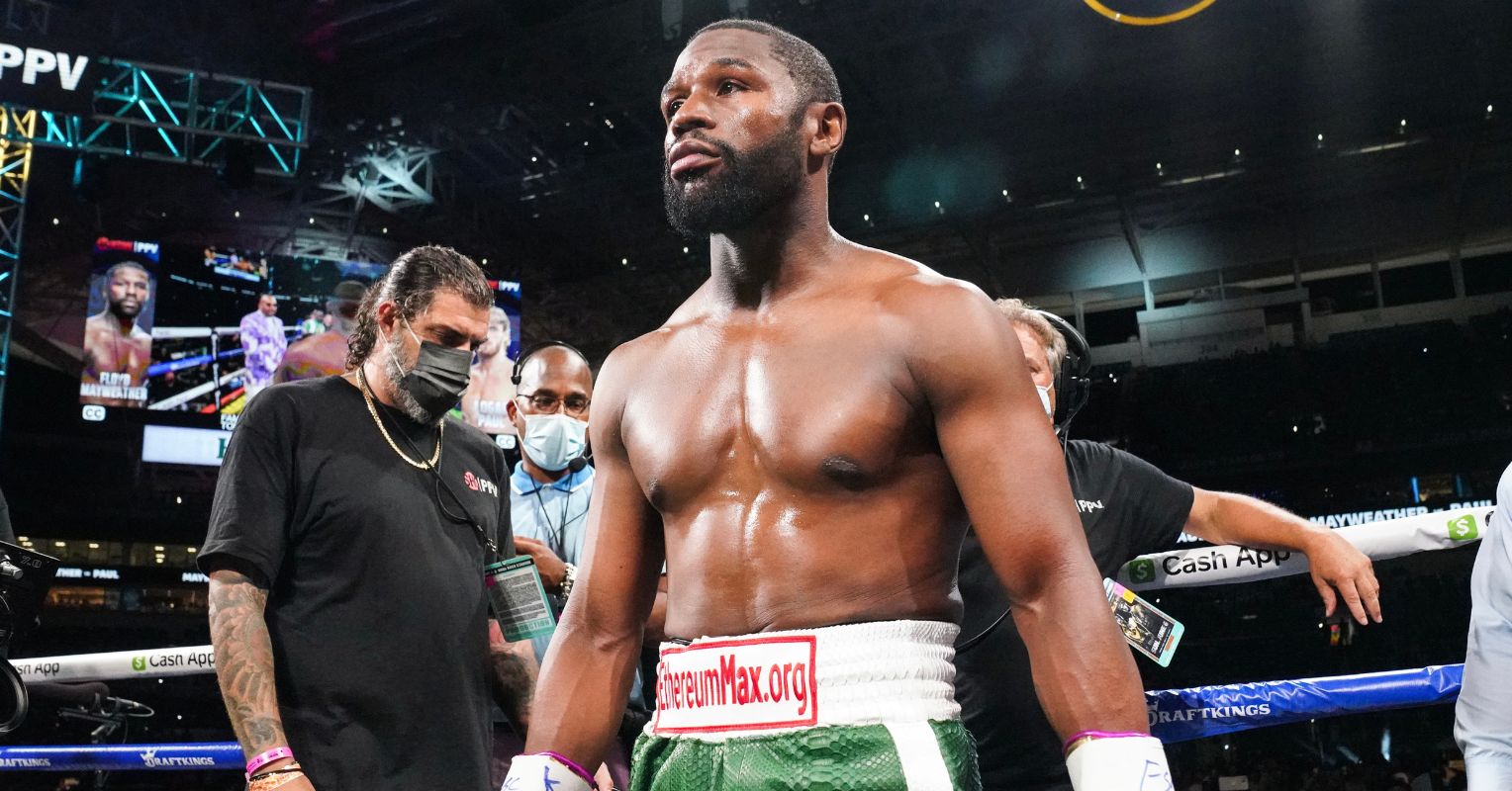 Floyd Mayweather (@floydmayweather) • Facebook, image size:1528x800