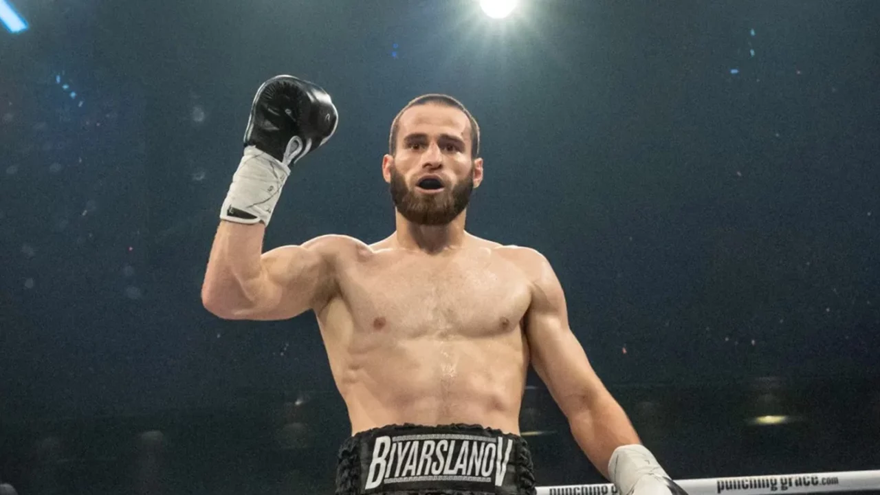 Arthur Biyarslanov returns in October against Jonathan Eniz