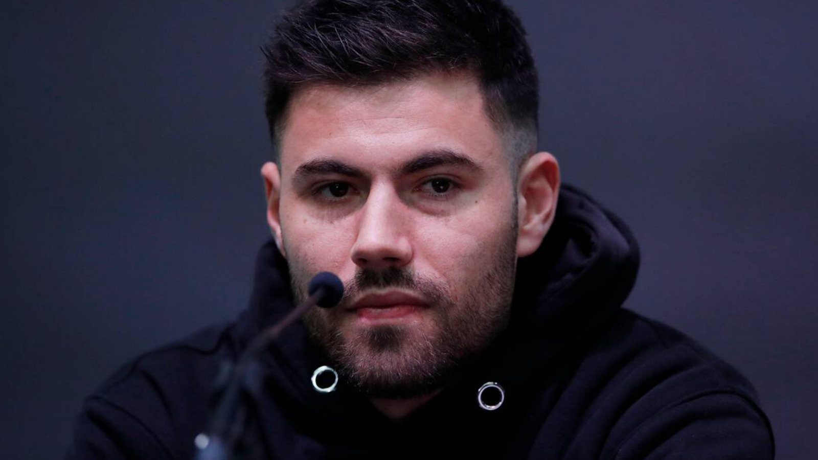EXCLUSIVE Ben Shalom Puts Frank Warren On Blast After Viral Outburst exclusive-ben-shalom-puts-frank-warren-on-blast-after-viral-outburst